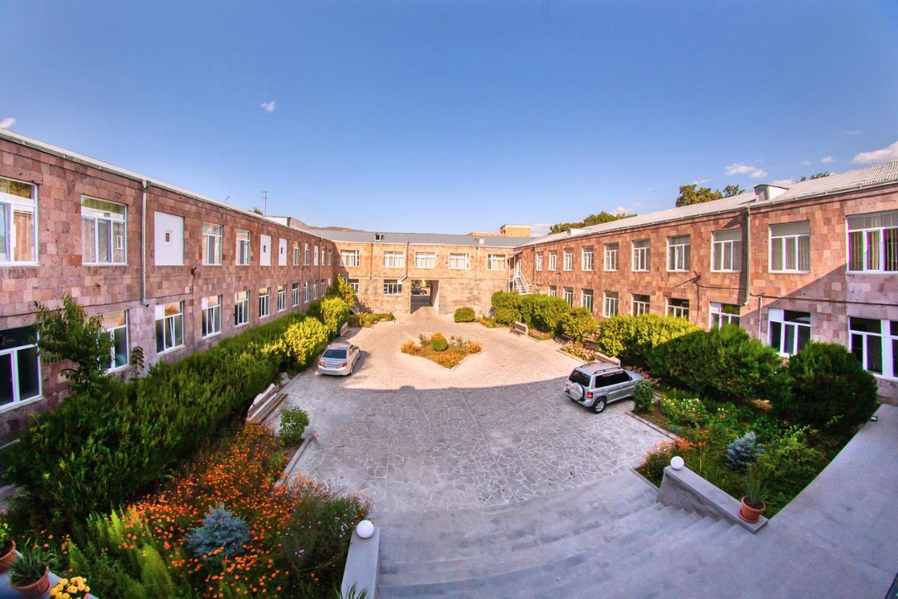 Vanadzor Armenia Health Resort & Hotel Exterior photo